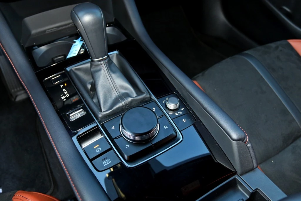 Hoofdafbeelding Mazda 3