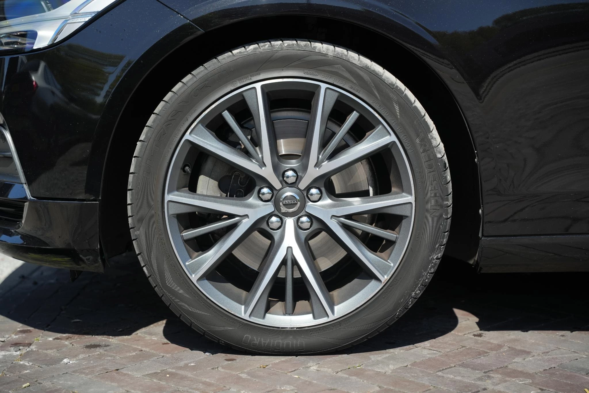 Hoofdafbeelding Volvo V90