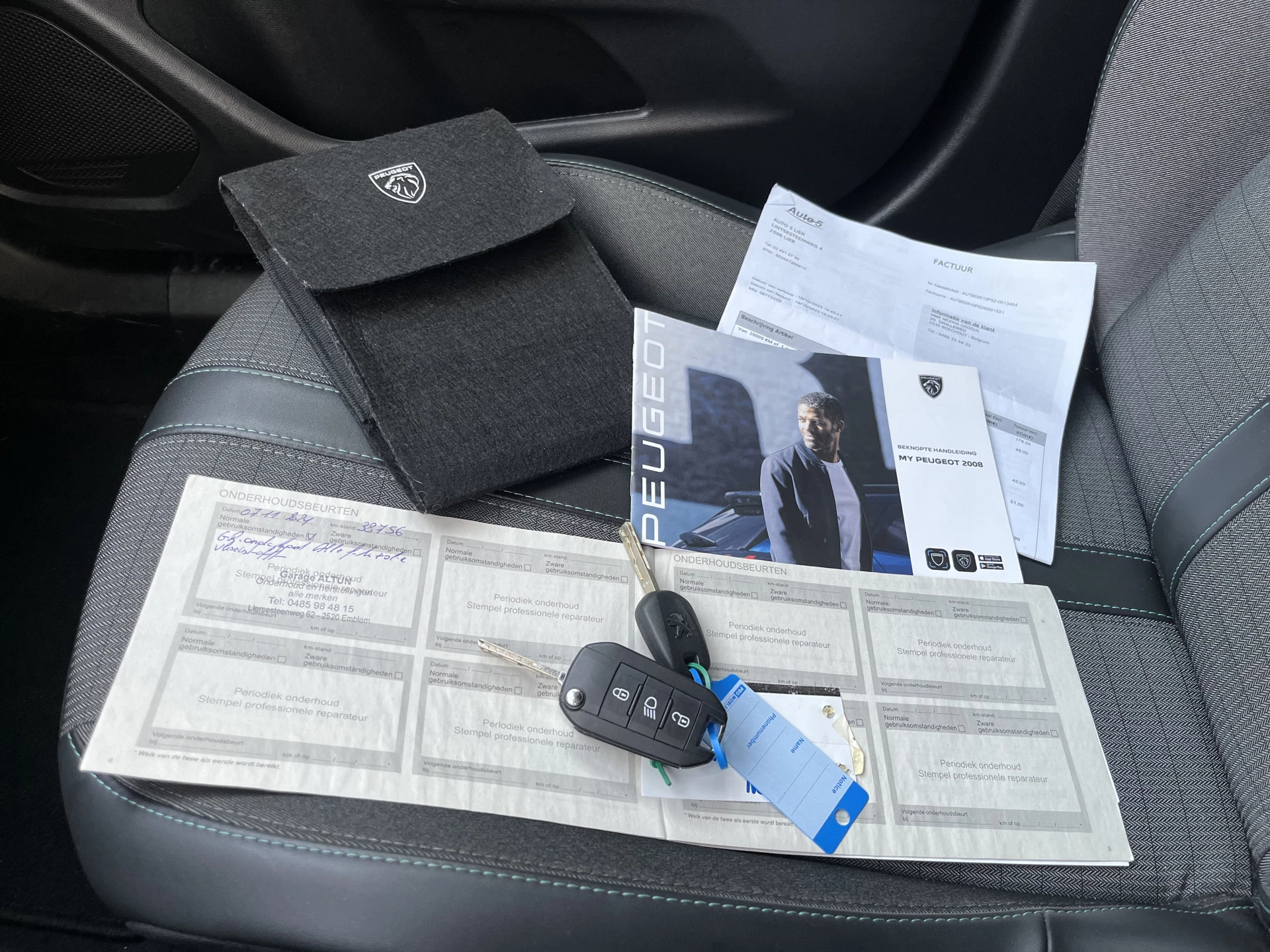 Hoofdafbeelding Peugeot 2008