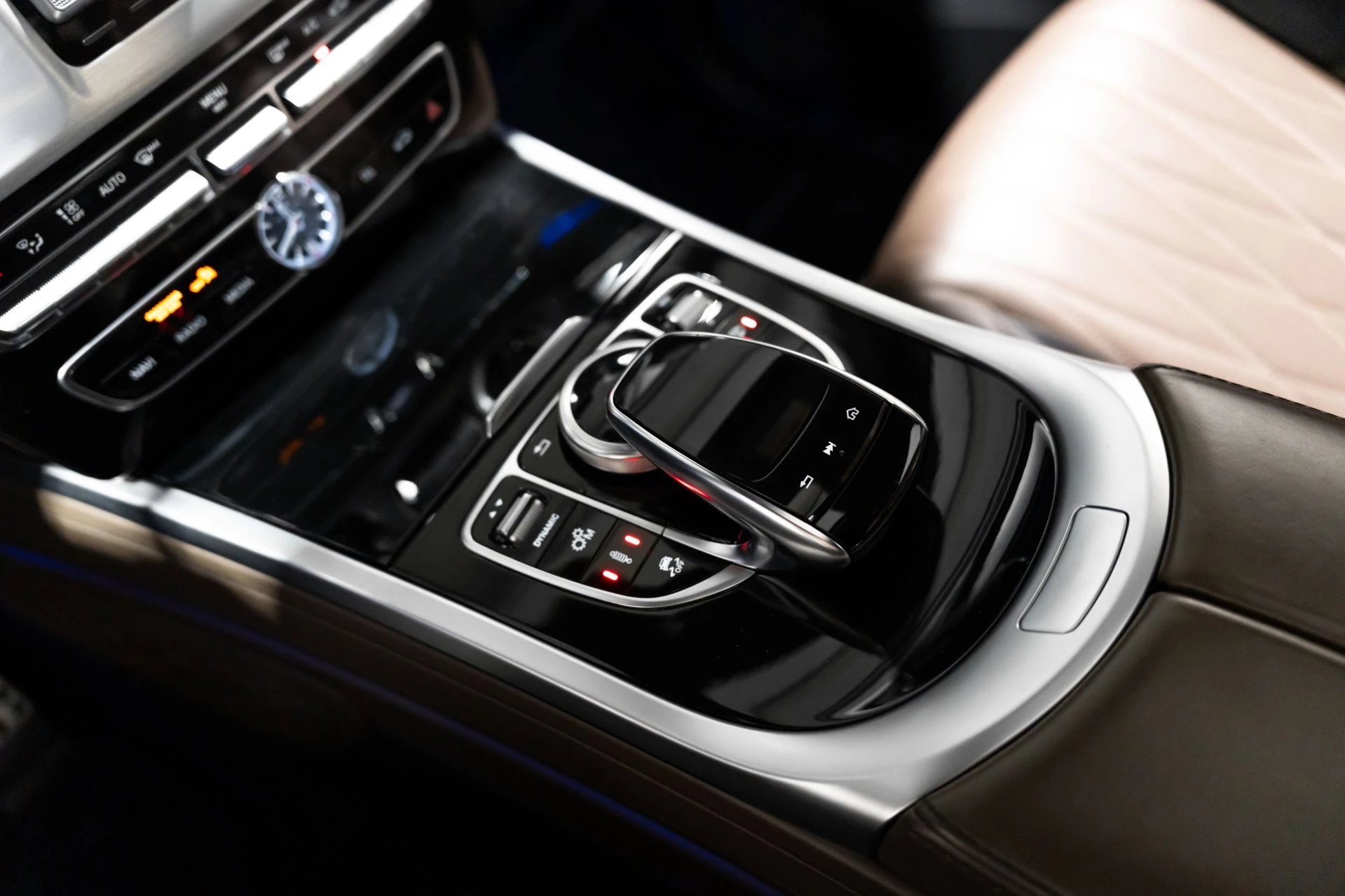 Hoofdafbeelding Mercedes-Benz G-Klasse