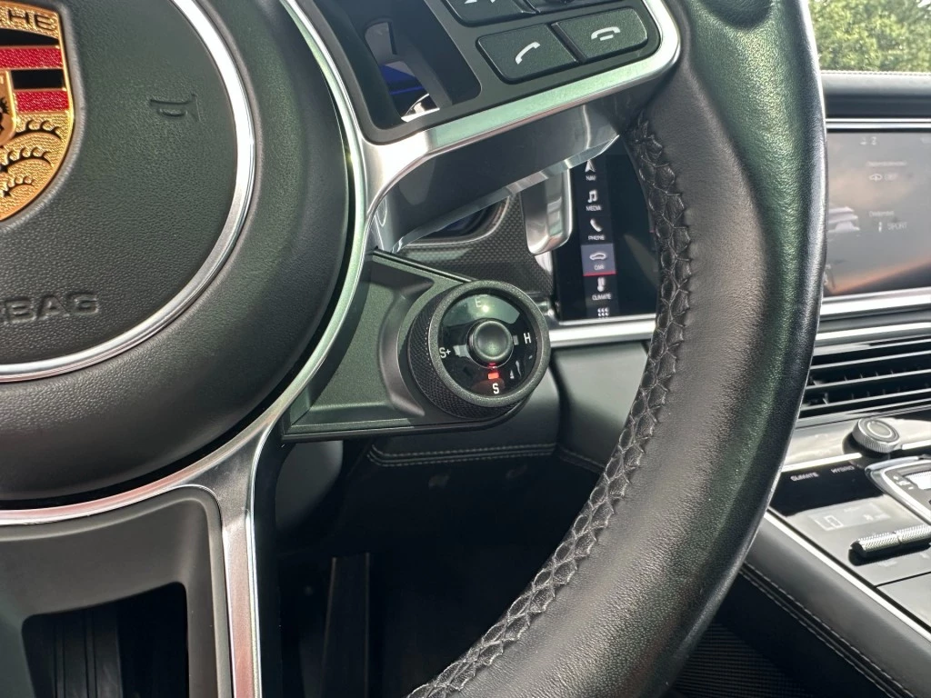 Hoofdafbeelding Porsche Panamera