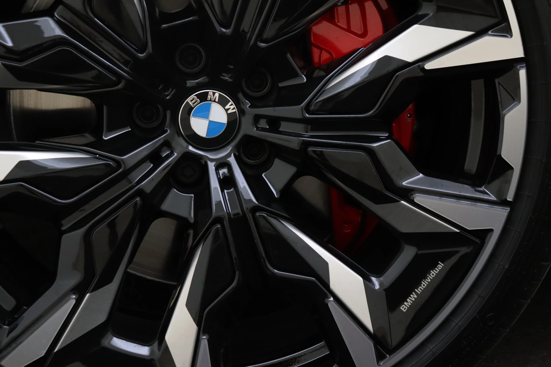 Hoofdafbeelding BMW i5