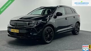 Hoofdafbeelding Opel Grandland Opel Grandland - 1.2 Turbo GS Line / Black on black / Navi & carplay / Camera