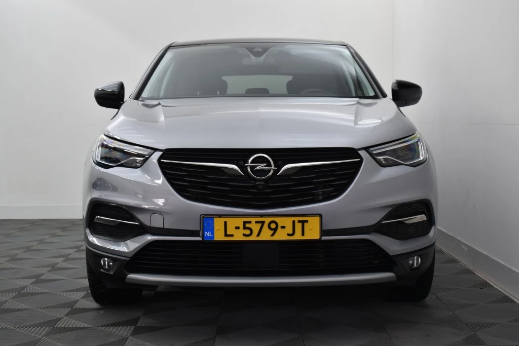 Hoofdafbeelding Opel Grandland X