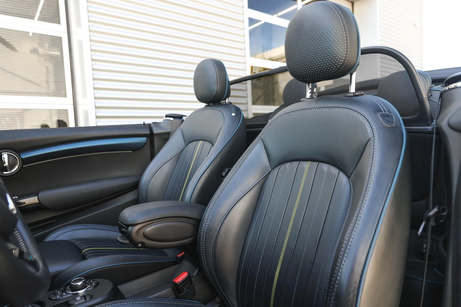 Hoofdafbeelding MINI Cooper Cabrio