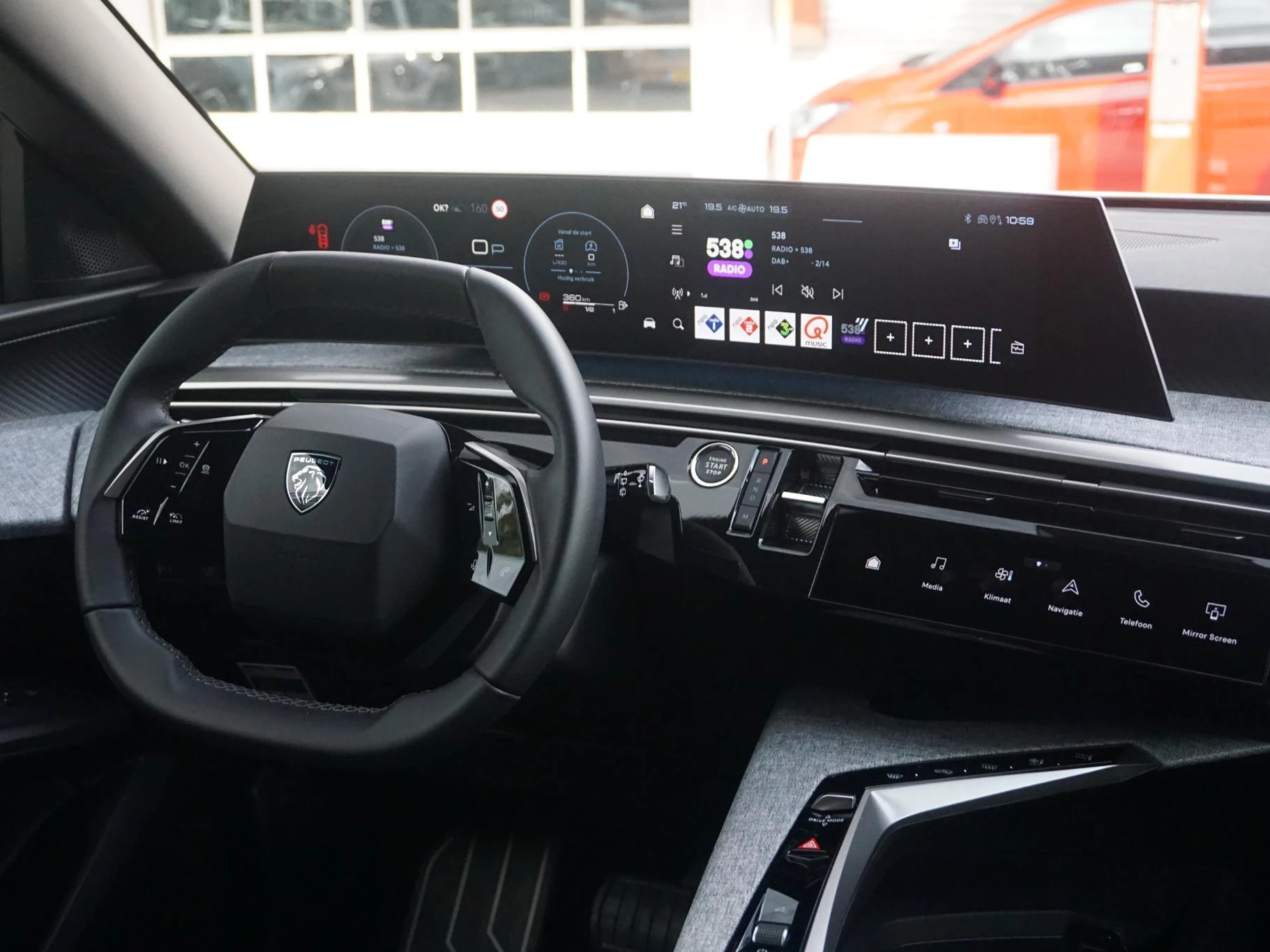 Hoofdafbeelding Peugeot 5008