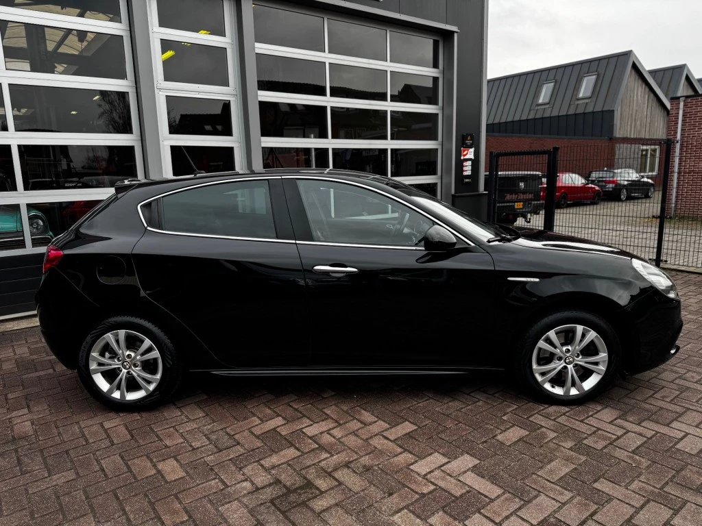 Hoofdafbeelding Alfa Romeo Giulietta