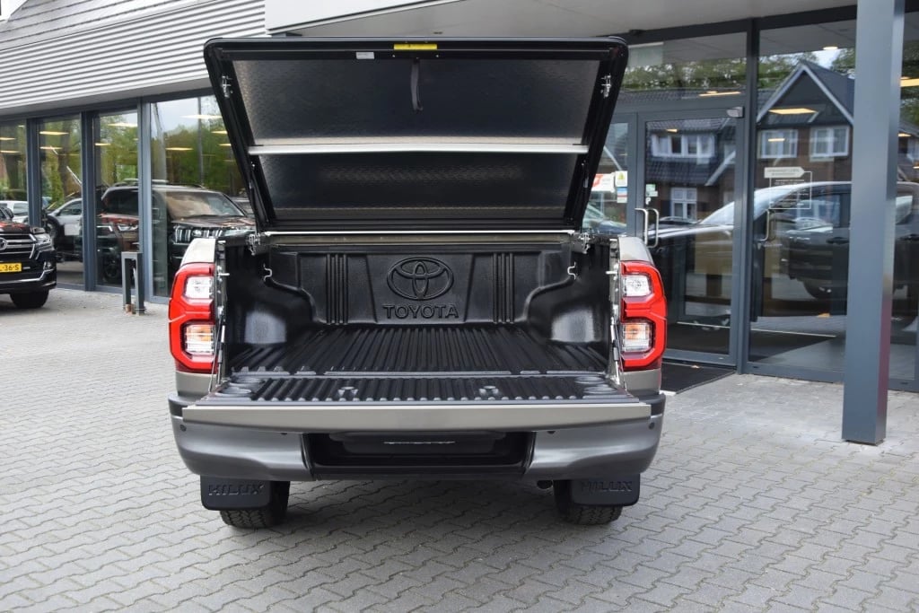 Hoofdafbeelding Toyota Hilux