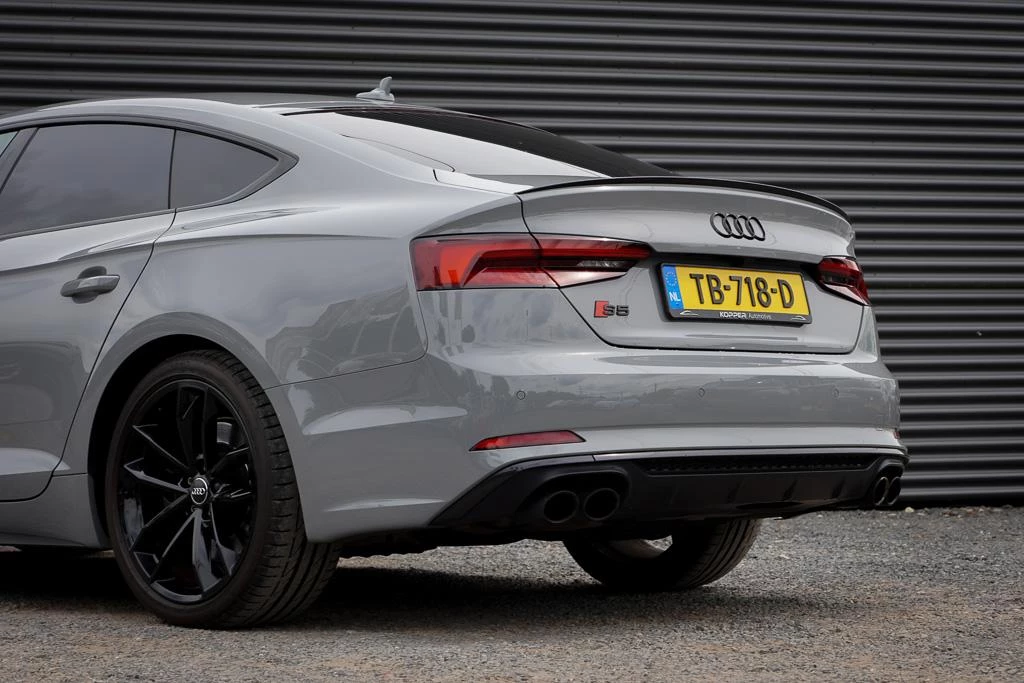Hoofdafbeelding Audi S5