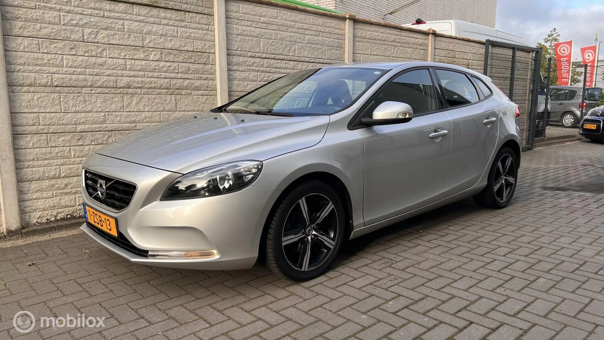 Hoofdafbeelding Volvo V40