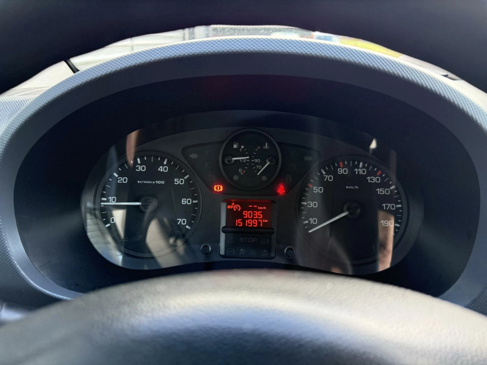 Hoofdafbeelding Peugeot Partner
