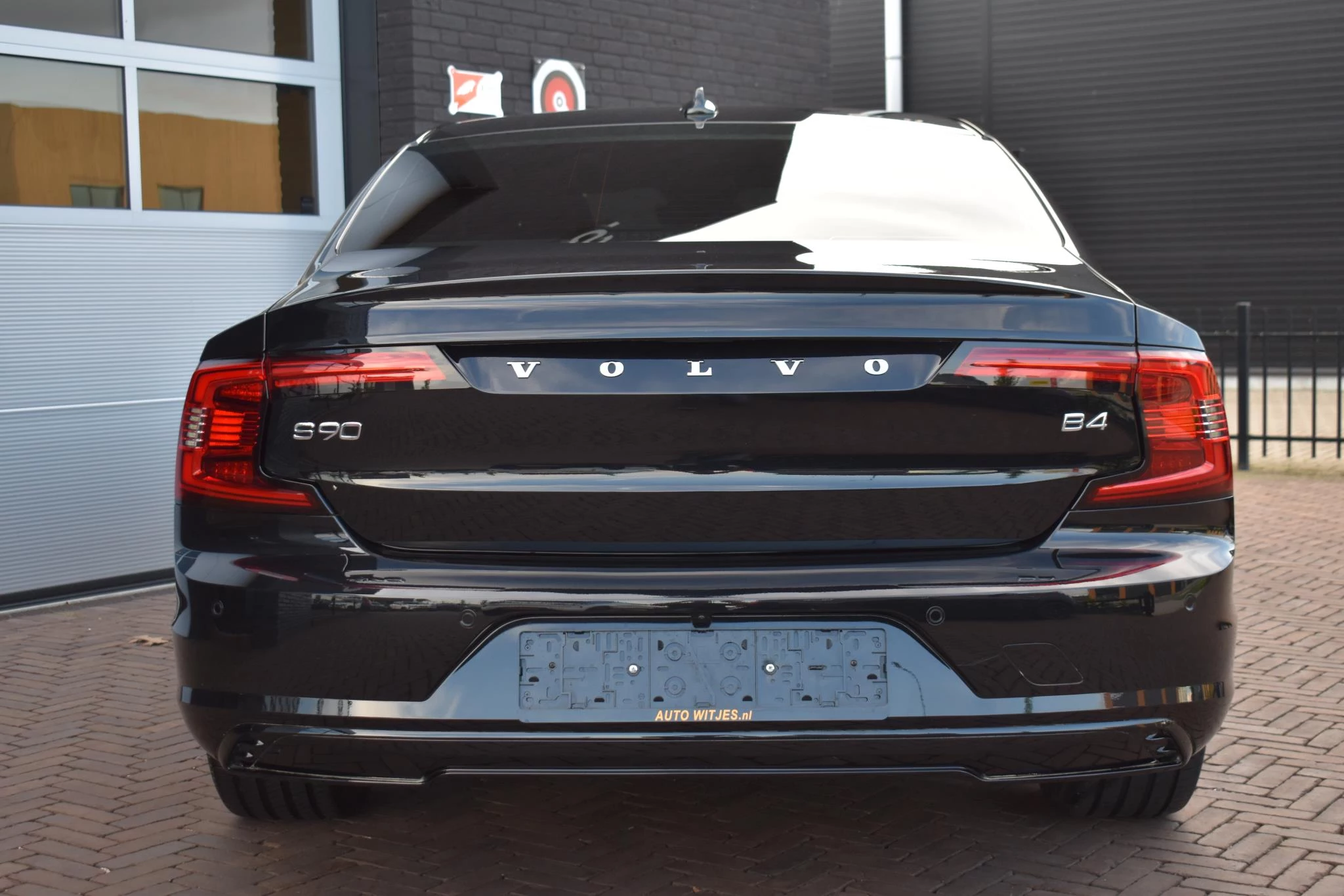 Hoofdafbeelding Volvo S90