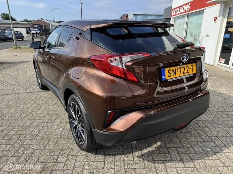 Hoofdafbeelding Toyota C-HR