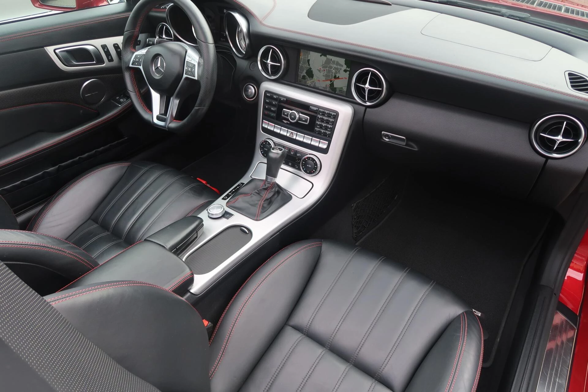 Hoofdafbeelding Mercedes-Benz SLK