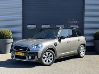 Mini Mini Countryman 1.5 Cooper S E ALL4 Chili | Panoramadak | Camera | Head-Up Display | Harmon Kardon | Navigatie | Elektrische Achterklep |