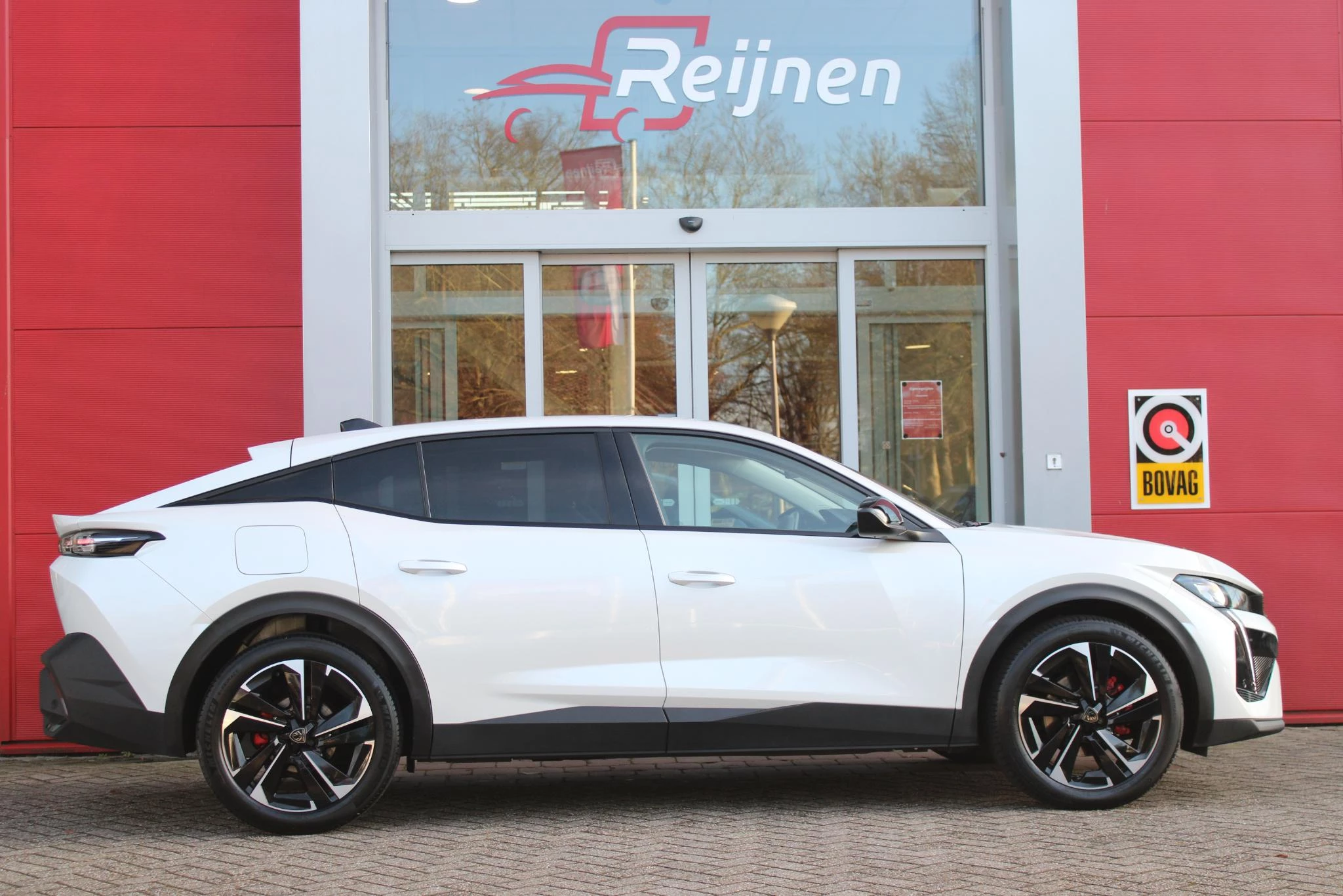 Hoofdafbeelding Peugeot 408