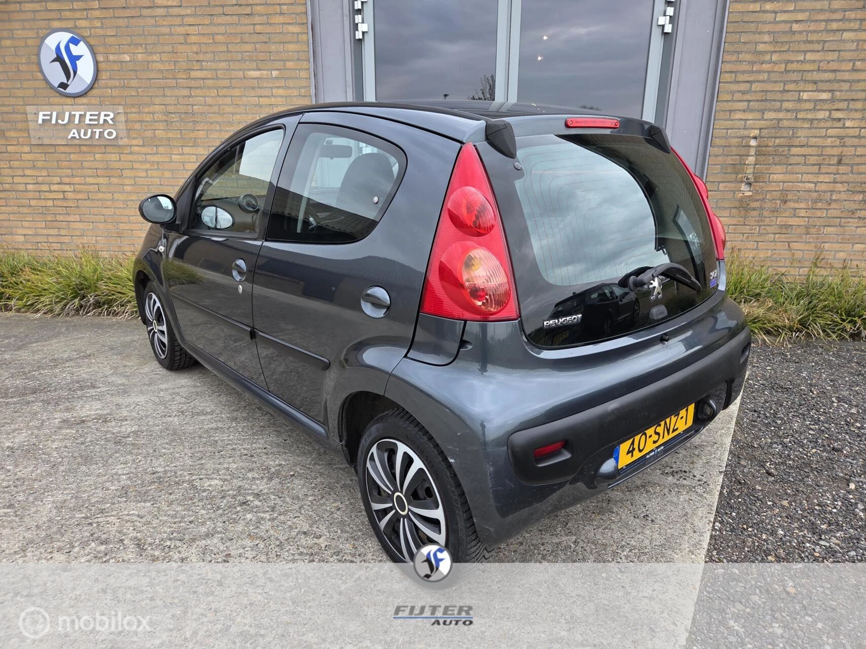 Hoofdafbeelding Peugeot 107