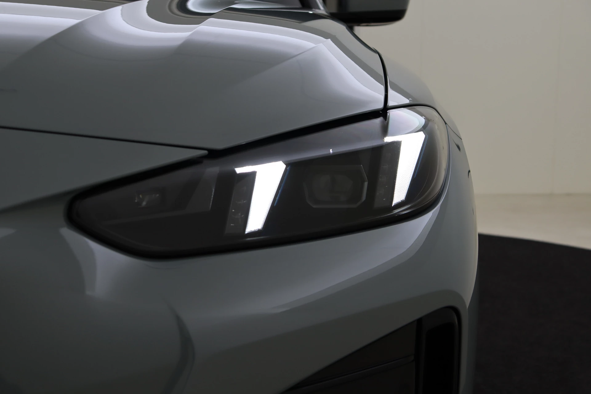Hoofdafbeelding BMW i4