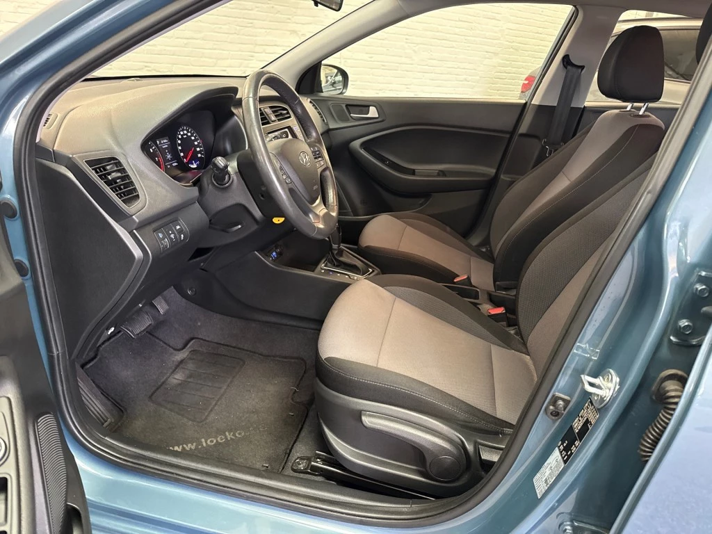 Hoofdafbeelding Hyundai i20