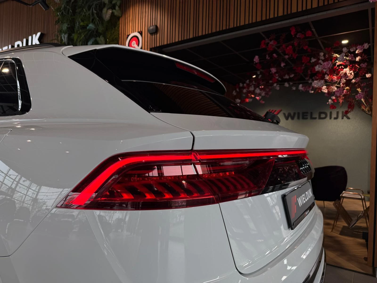 Hoofdafbeelding Audi Q8