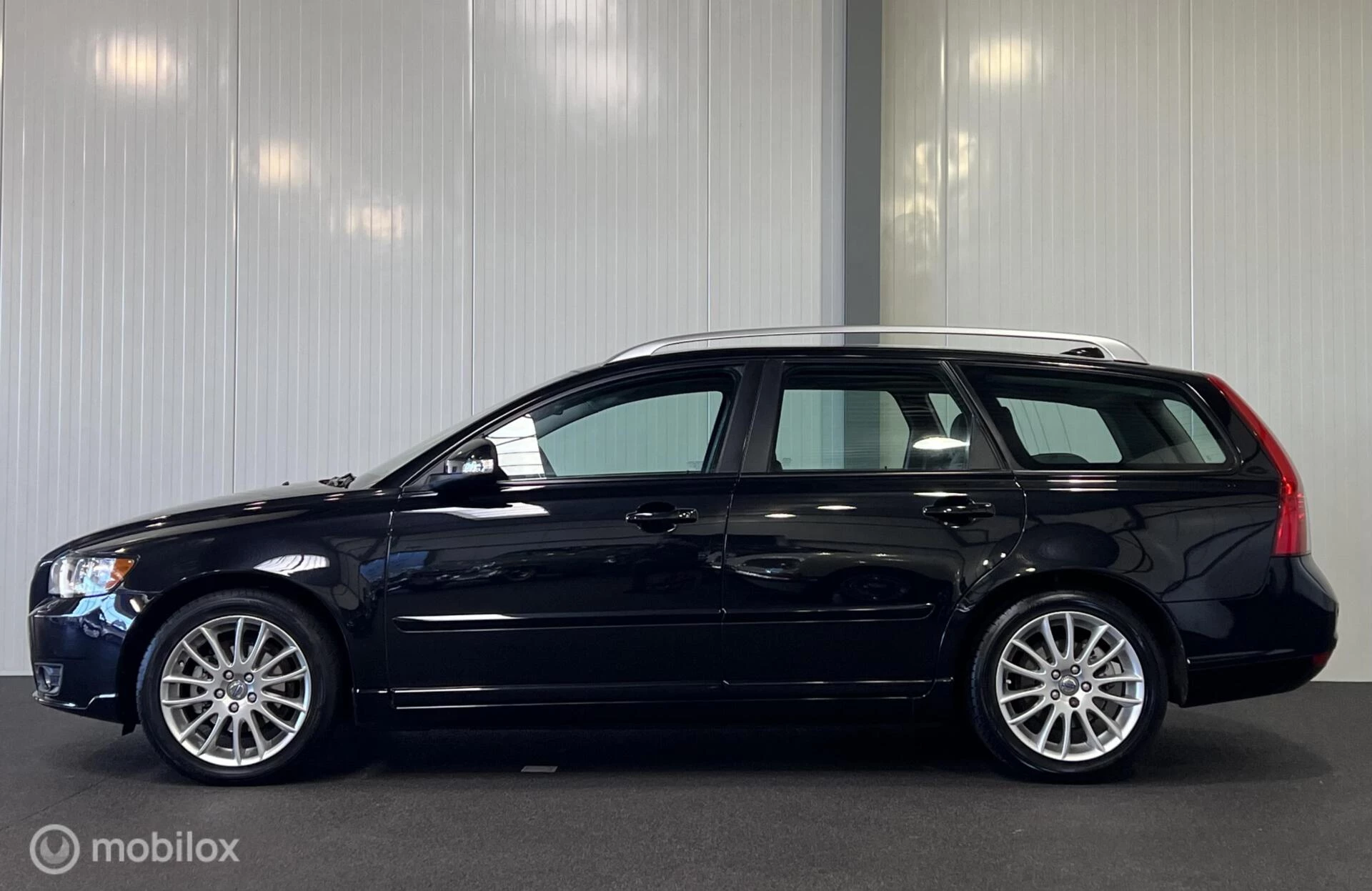 Hoofdafbeelding Volvo V50