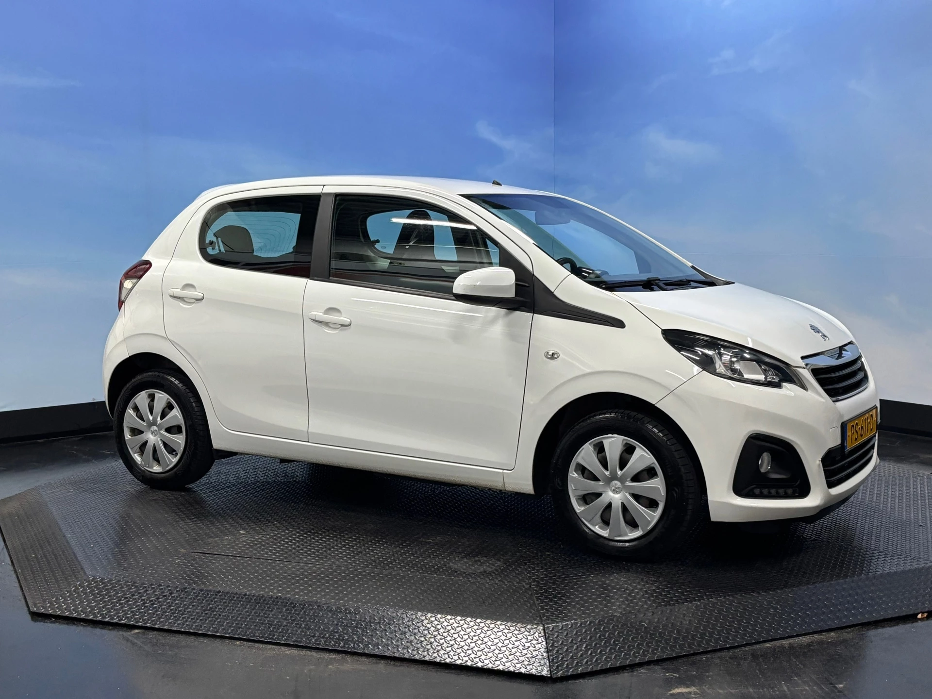 Hoofdafbeelding Peugeot 108