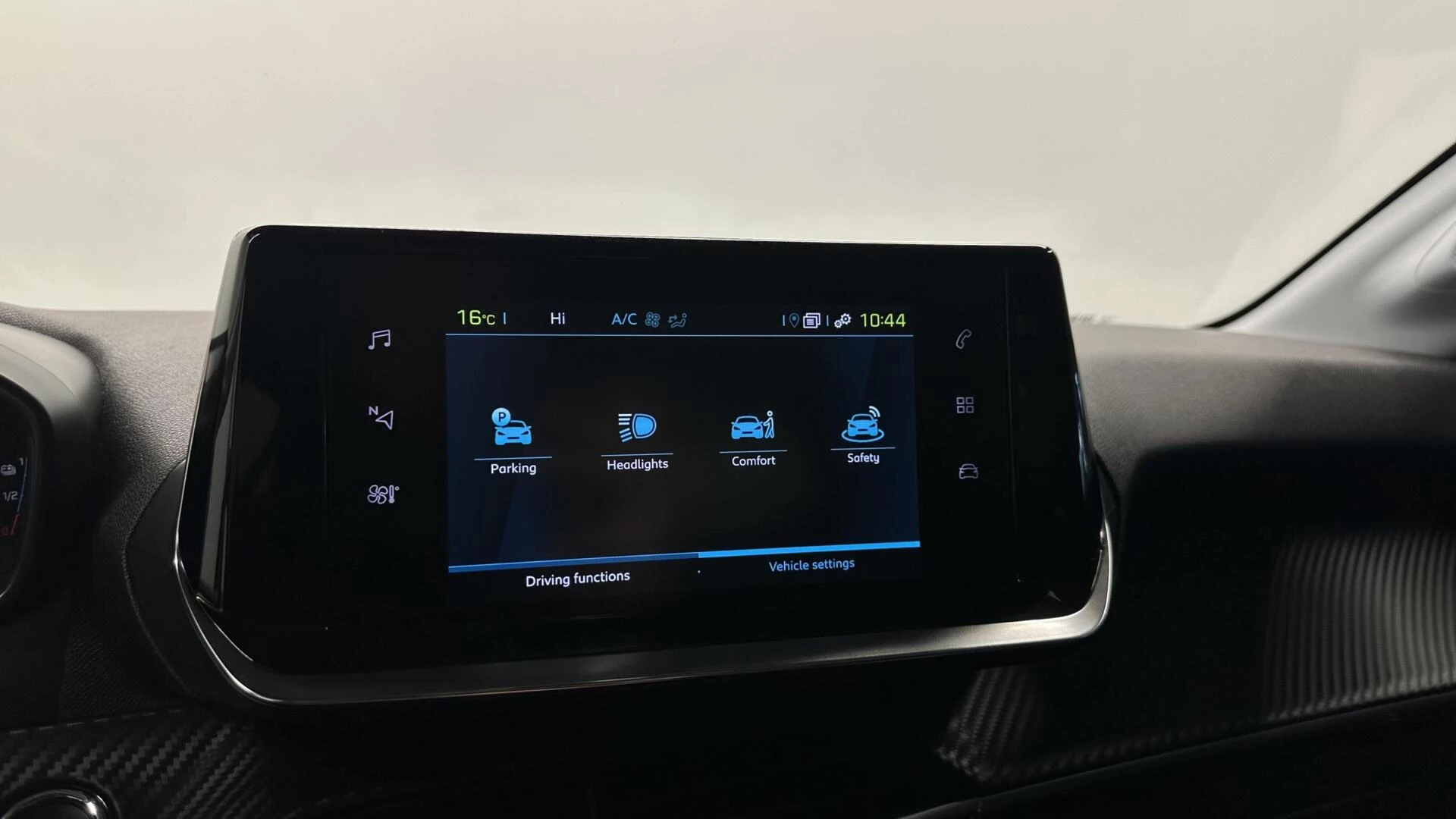 Hoofdafbeelding Peugeot e-208