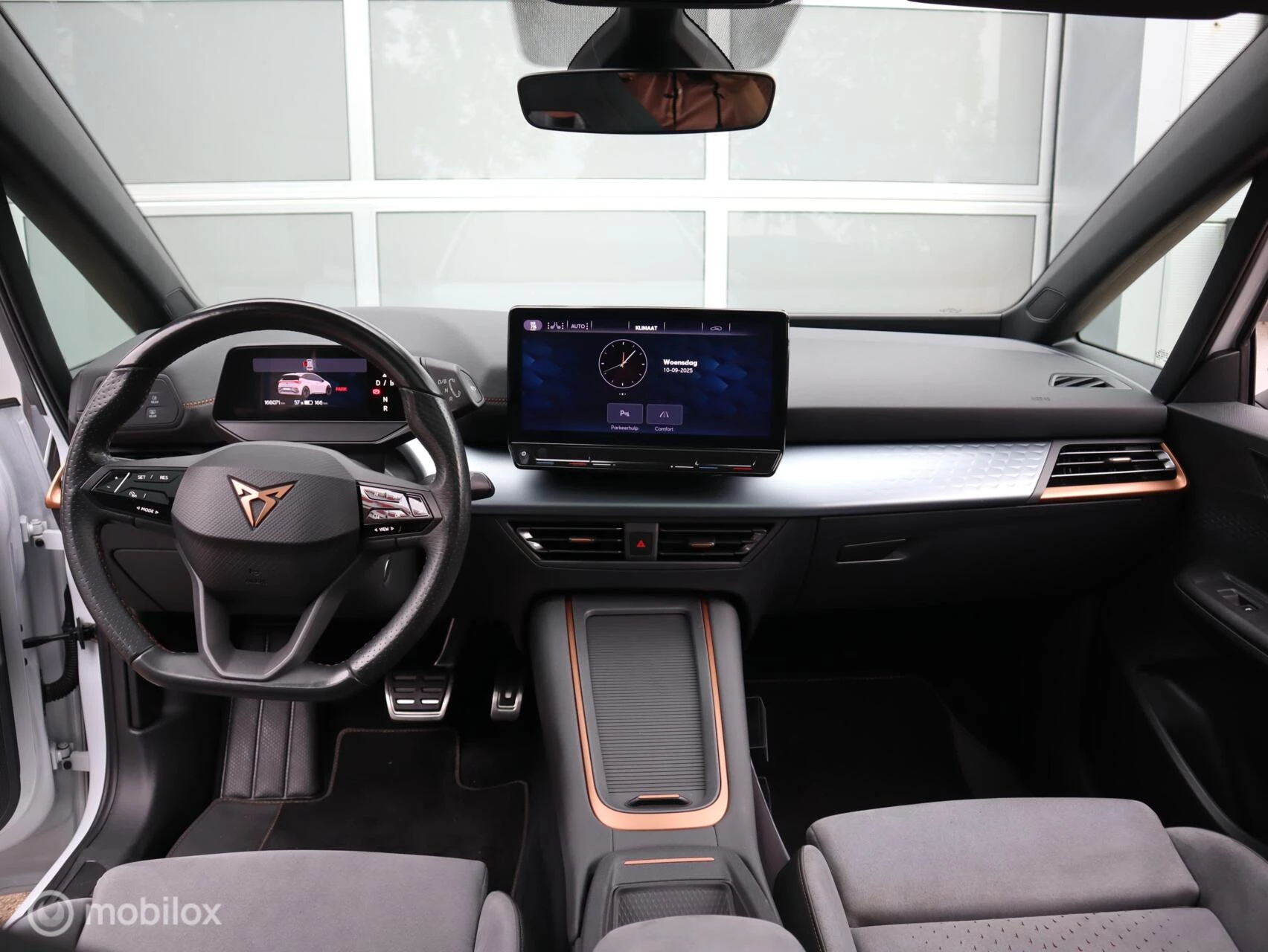 Hoofdafbeelding CUPRA Born