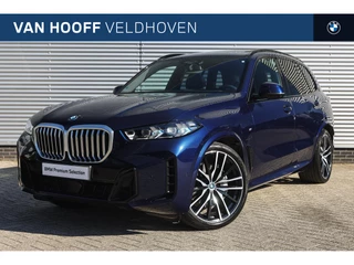 BMW X5 xDrive50e High Executive M Sport Automaat / Panoramadak Sky Lounge / Trekhaak / Parking Assistant Professional / Adaptieve LED / Soft-Close / Integral Active Steering