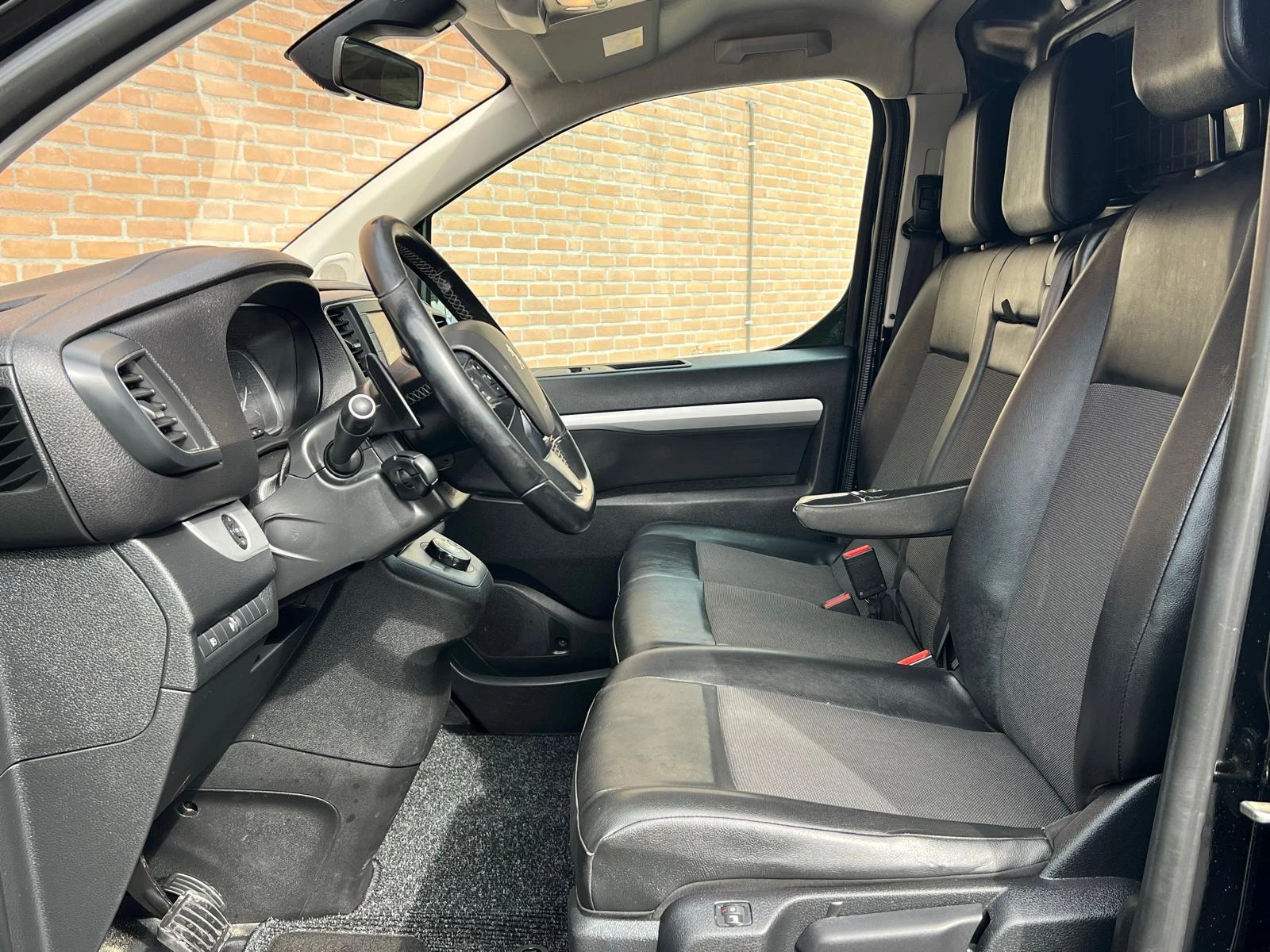 Hoofdafbeelding Peugeot Expert