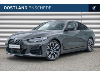 BMW 4 Serie Gran Coupé M440i xDrive High Executive Automaat / Schuif-Kanteldak / Trekhaak / Sportstoelen / Laserlight / Adaptief M Onderstel / Comfort Access / Head-Up / Harman Kardon