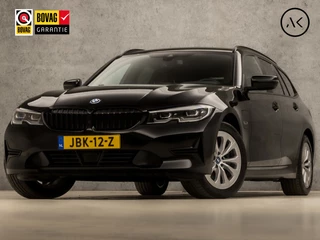 BMW 3 Serie Touring 320e High Executive 204Pk Automaat (APPLE CARPLAY, GROOT NAVI, COGNAC LEDER, TREKHAAK ELEKTRISCH, STOELVERWARMING, SPORTSTOELEN, CAMERA, GETINT GLAS, ELEK ACHTERKLEP, NIEUWSTAAT)