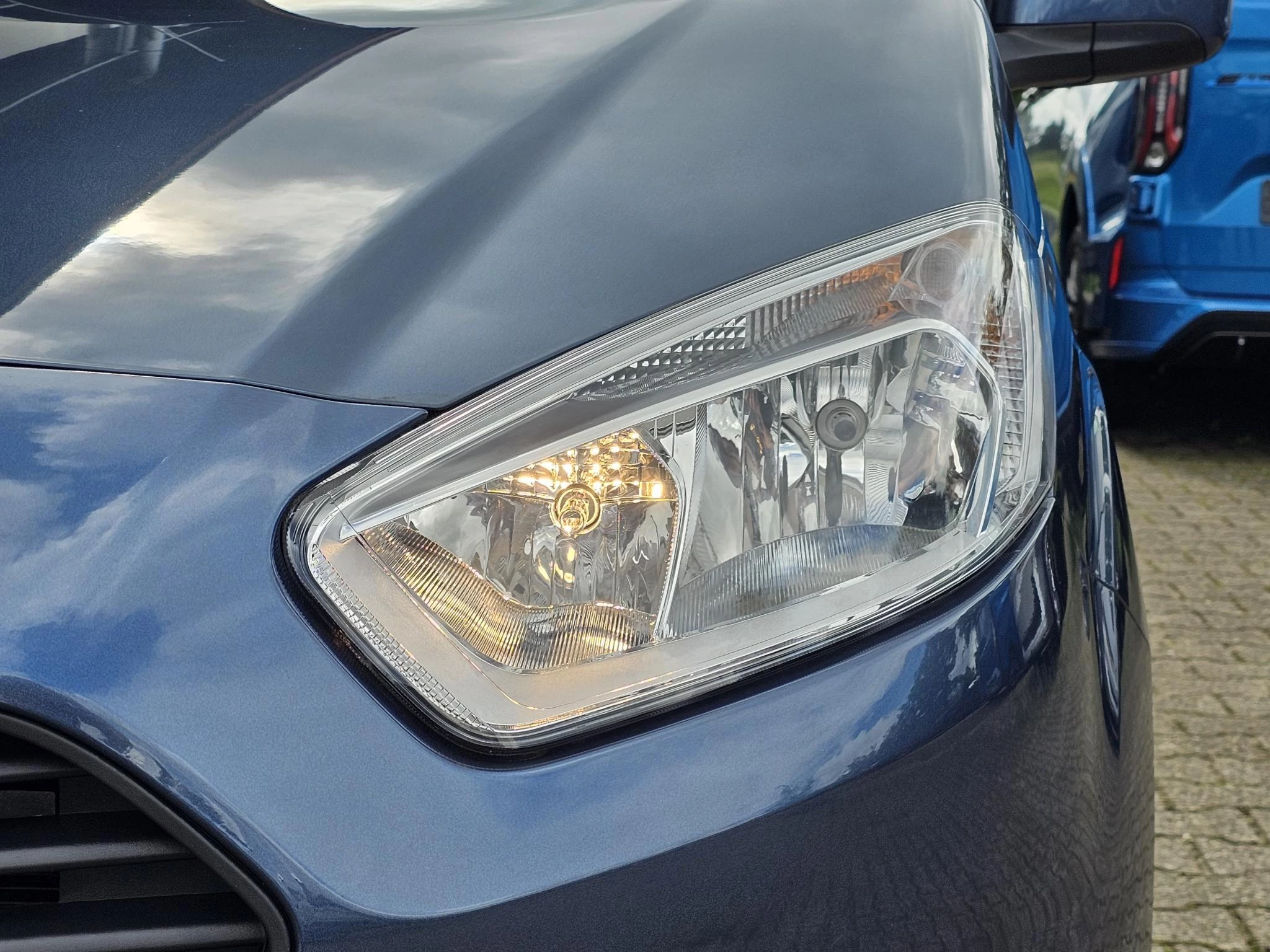 Hoofdafbeelding Ford Transit Courier