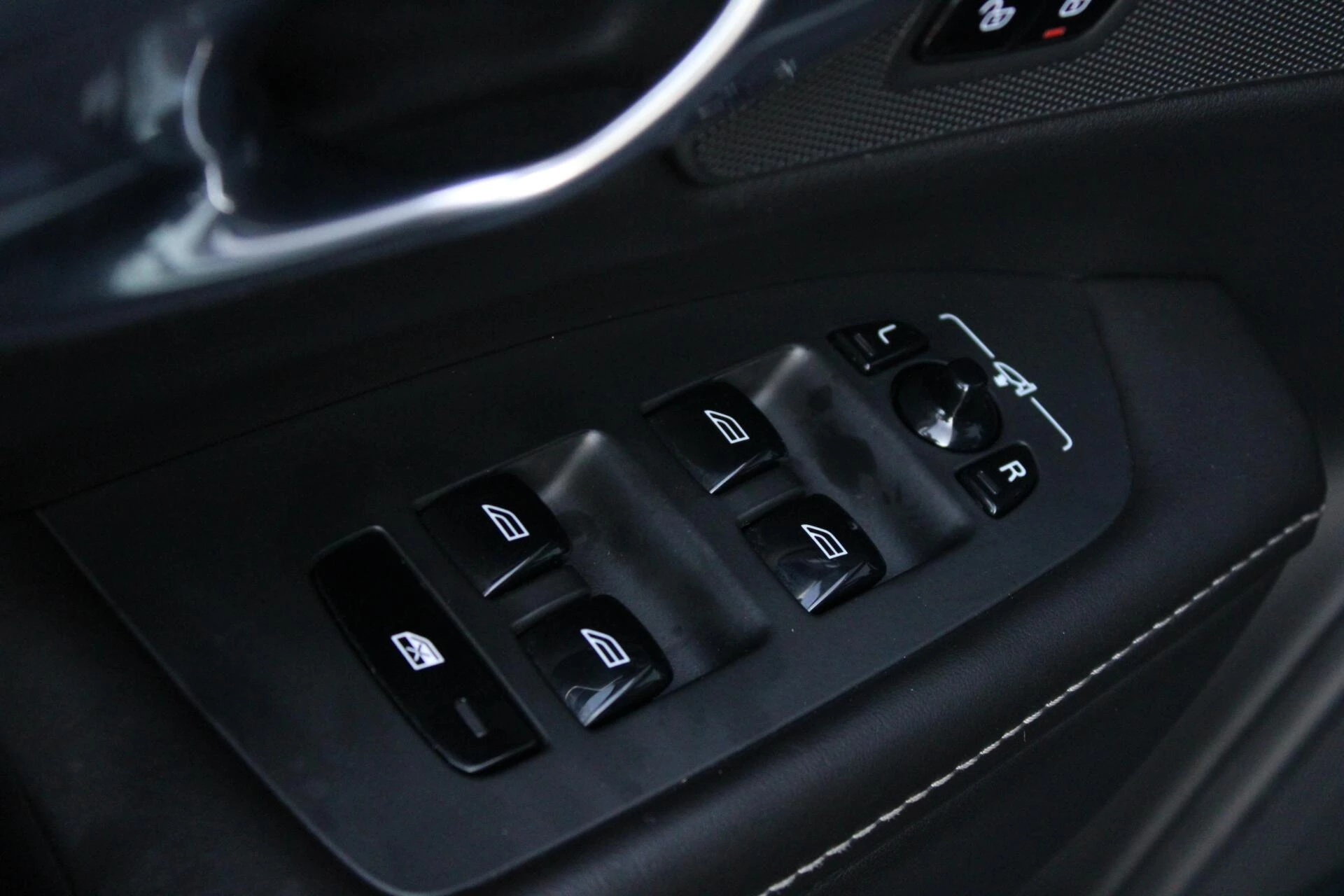 Hoofdafbeelding Volvo V90