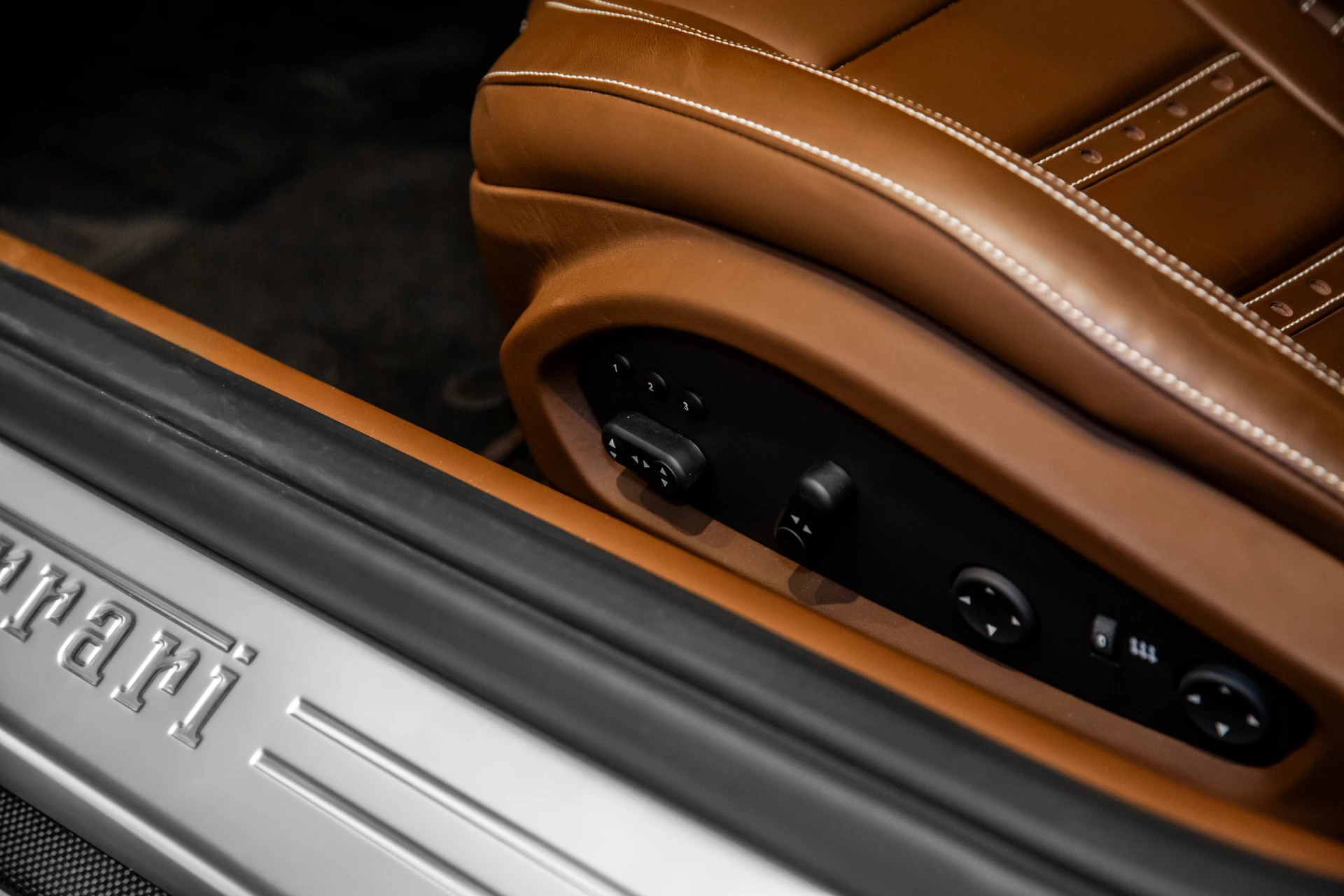 Hoofdafbeelding Ferrari F12