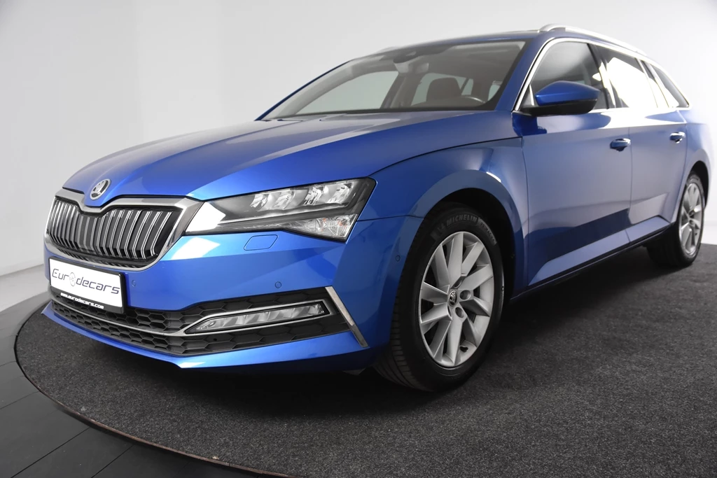Hoofdafbeelding Škoda Superb