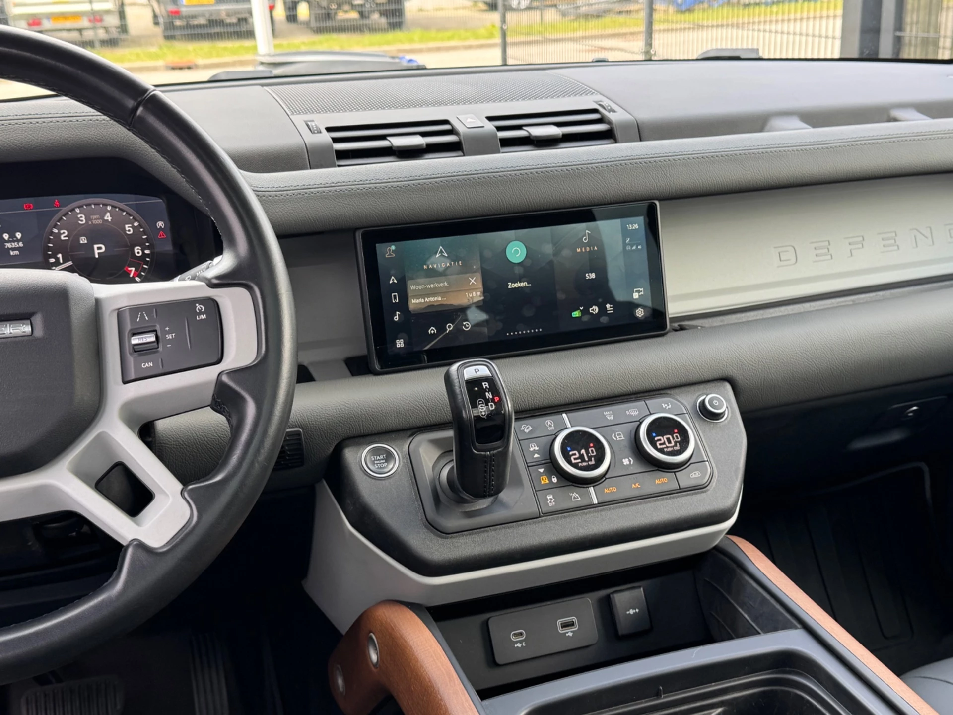 Hoofdafbeelding Land Rover Defender