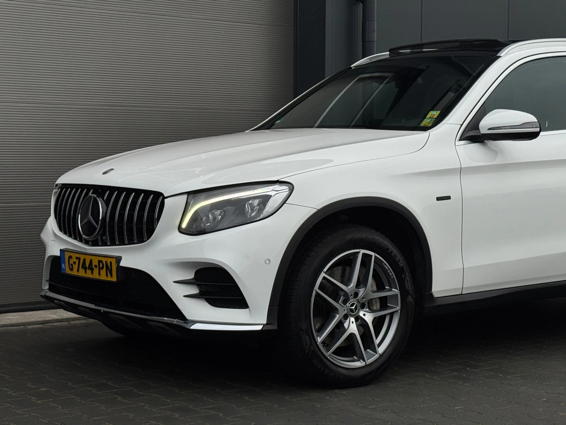 Hoofdafbeelding Mercedes-Benz GLC