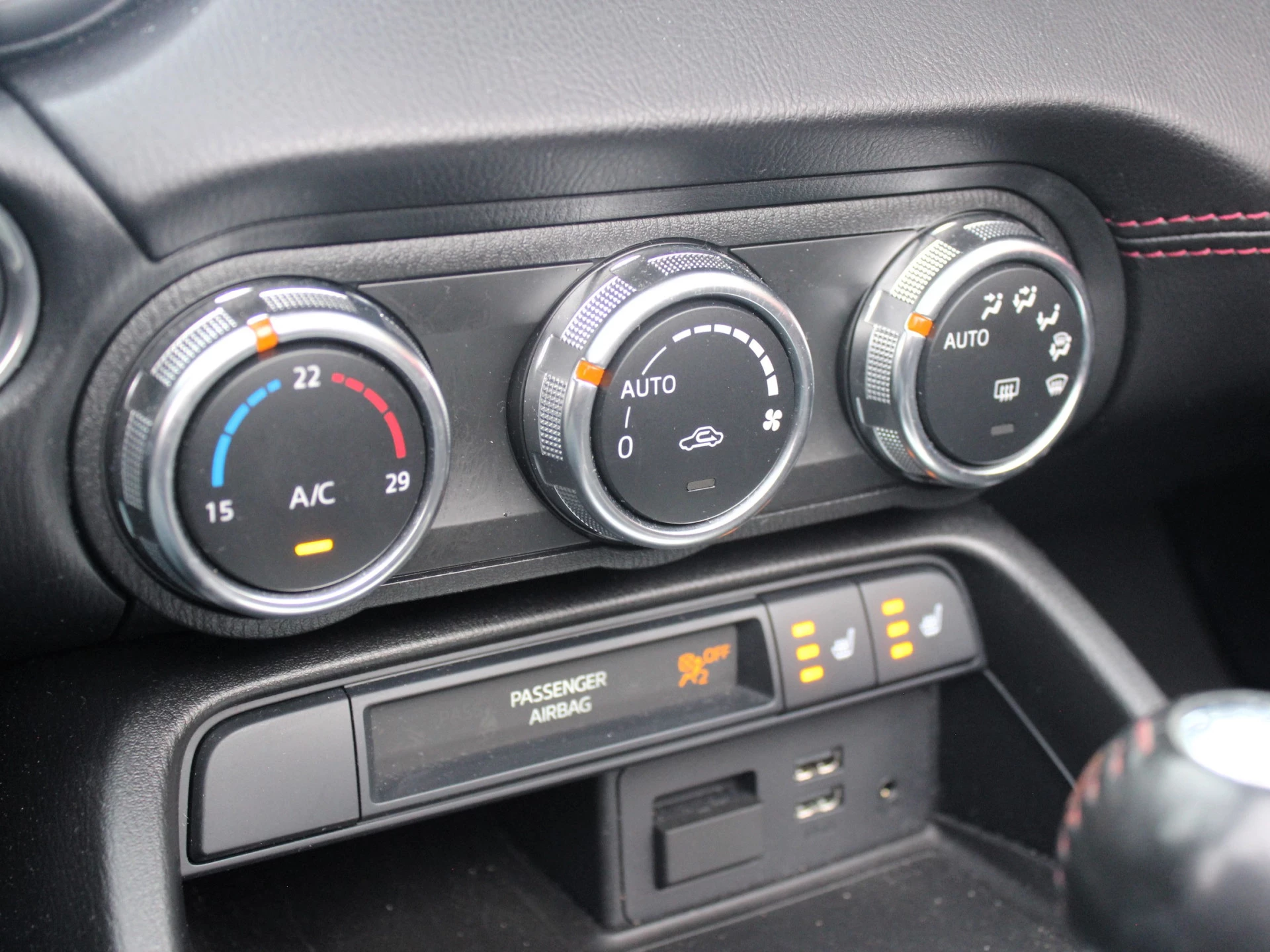 Hoofdafbeelding Mazda MX-5