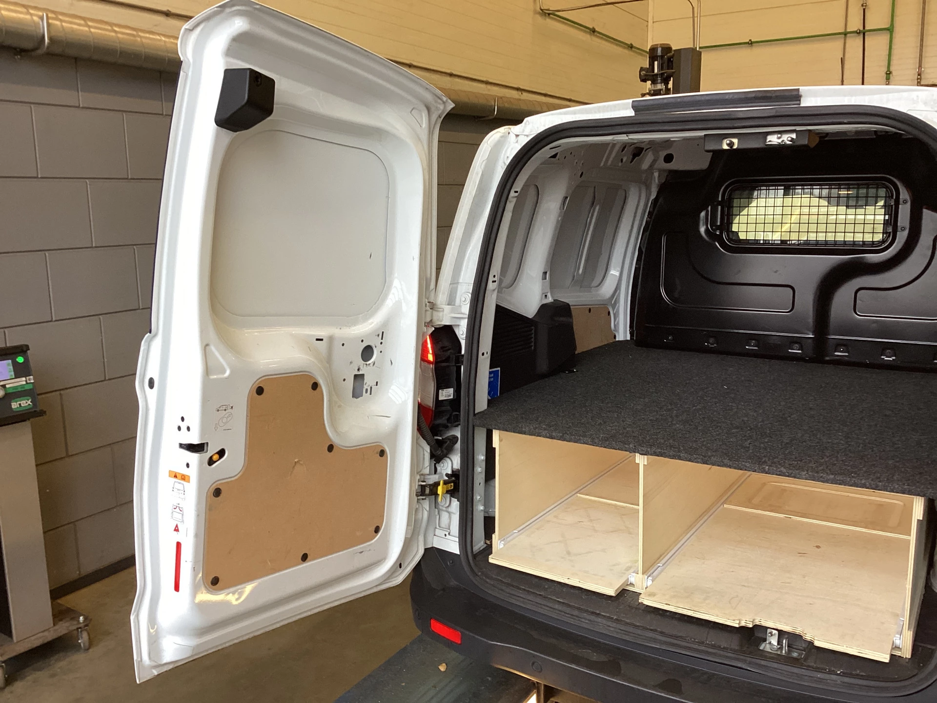 Hoofdafbeelding Ford Transit Courier