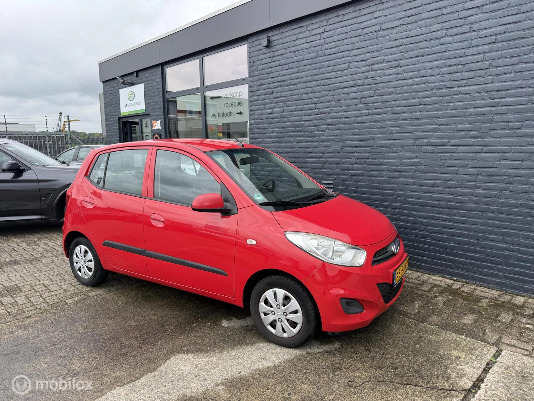 Hoofdafbeelding Hyundai i10