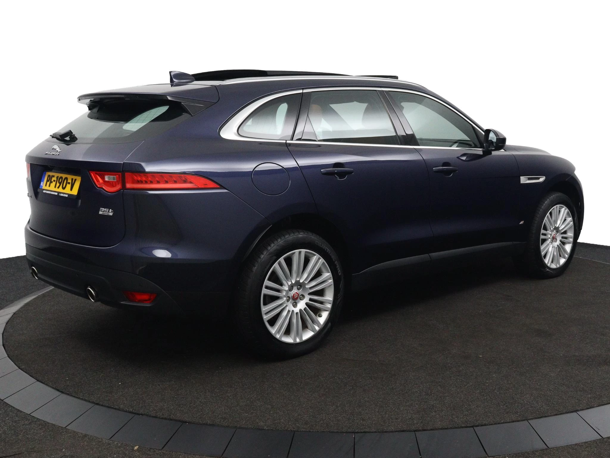 Hoofdafbeelding Jaguar F-PACE