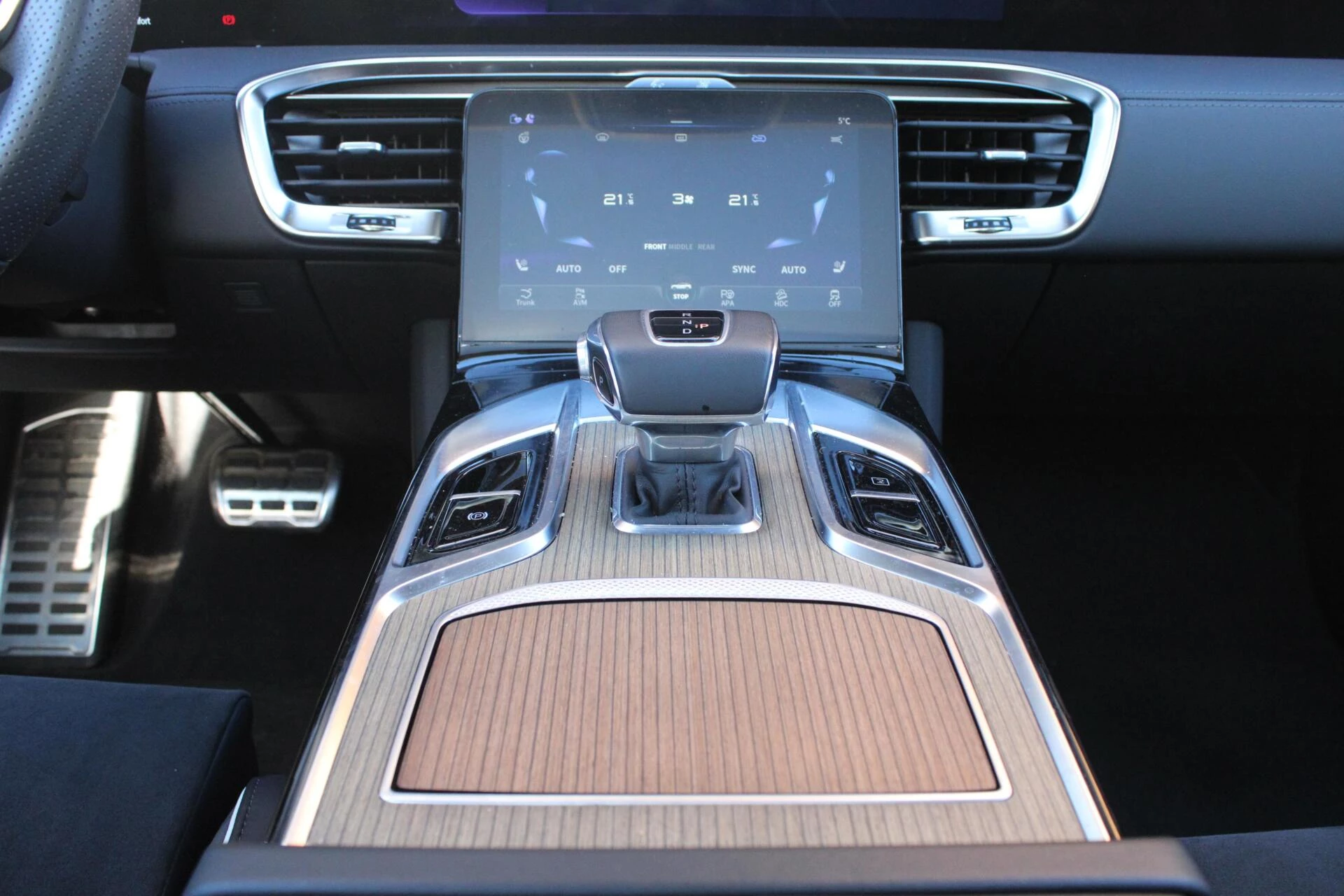 Hoofdafbeelding Hongqi E-HS9