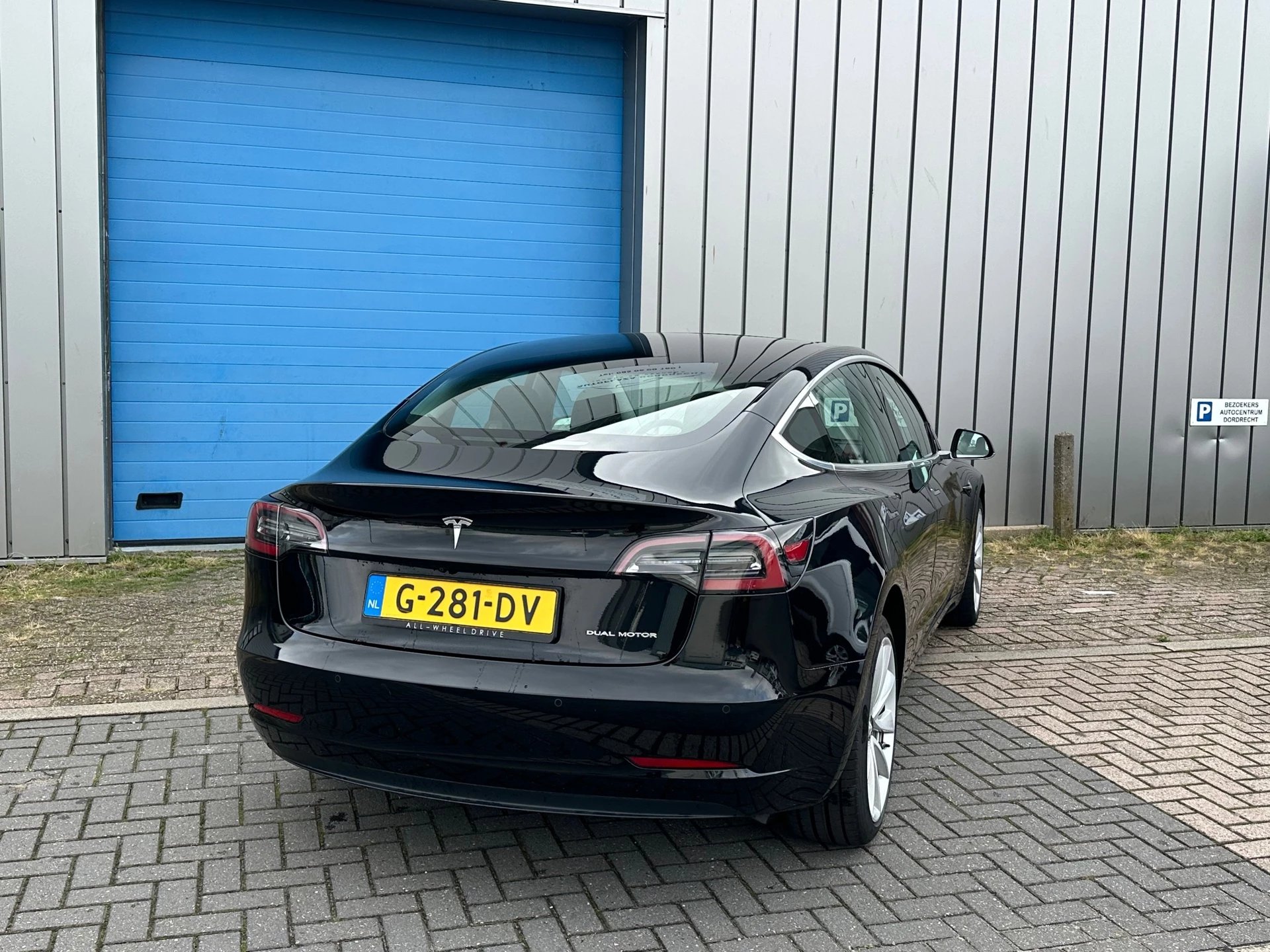 Hoofdafbeelding Tesla Model 3