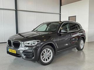 Hoofdafbeelding BMW X3 BMW X3 xDrive30e High Executive|Camera|Sportstoelen|CarPlay|