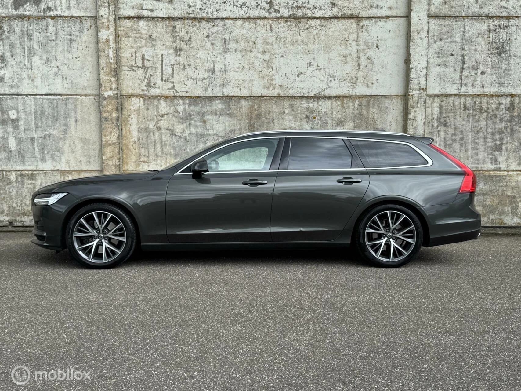 Hoofdafbeelding Volvo V90