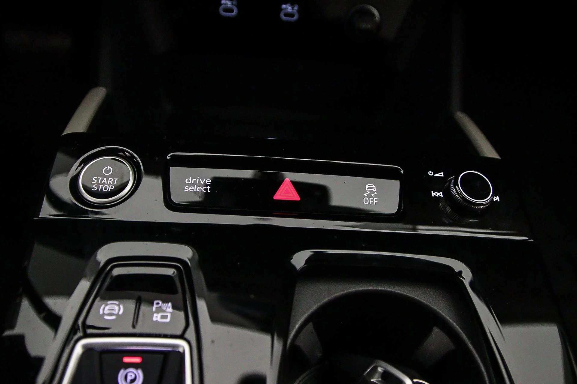 Hoofdafbeelding Audi A6 Avant e-tron