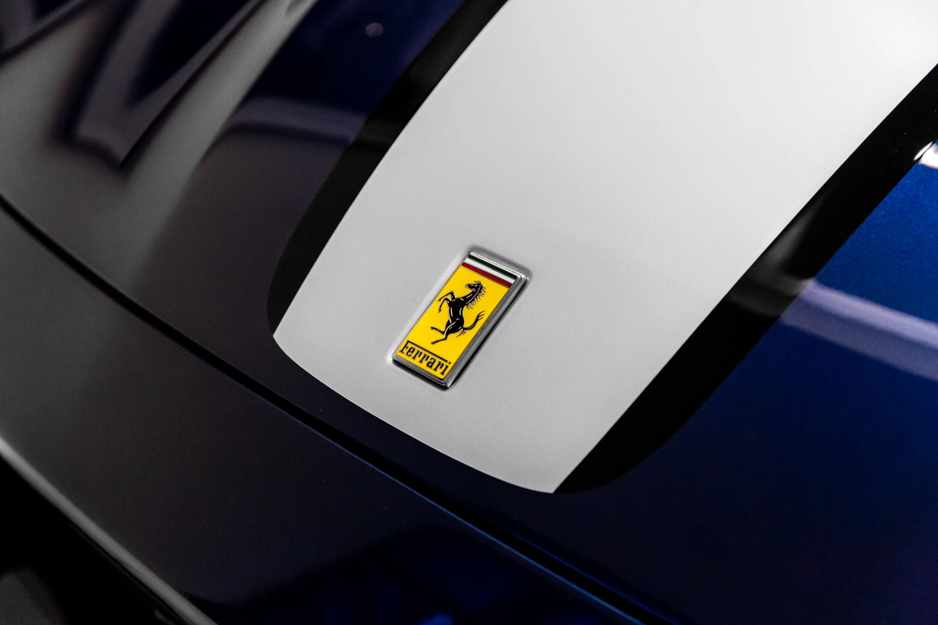 Hoofdafbeelding Ferrari 812 Competizione