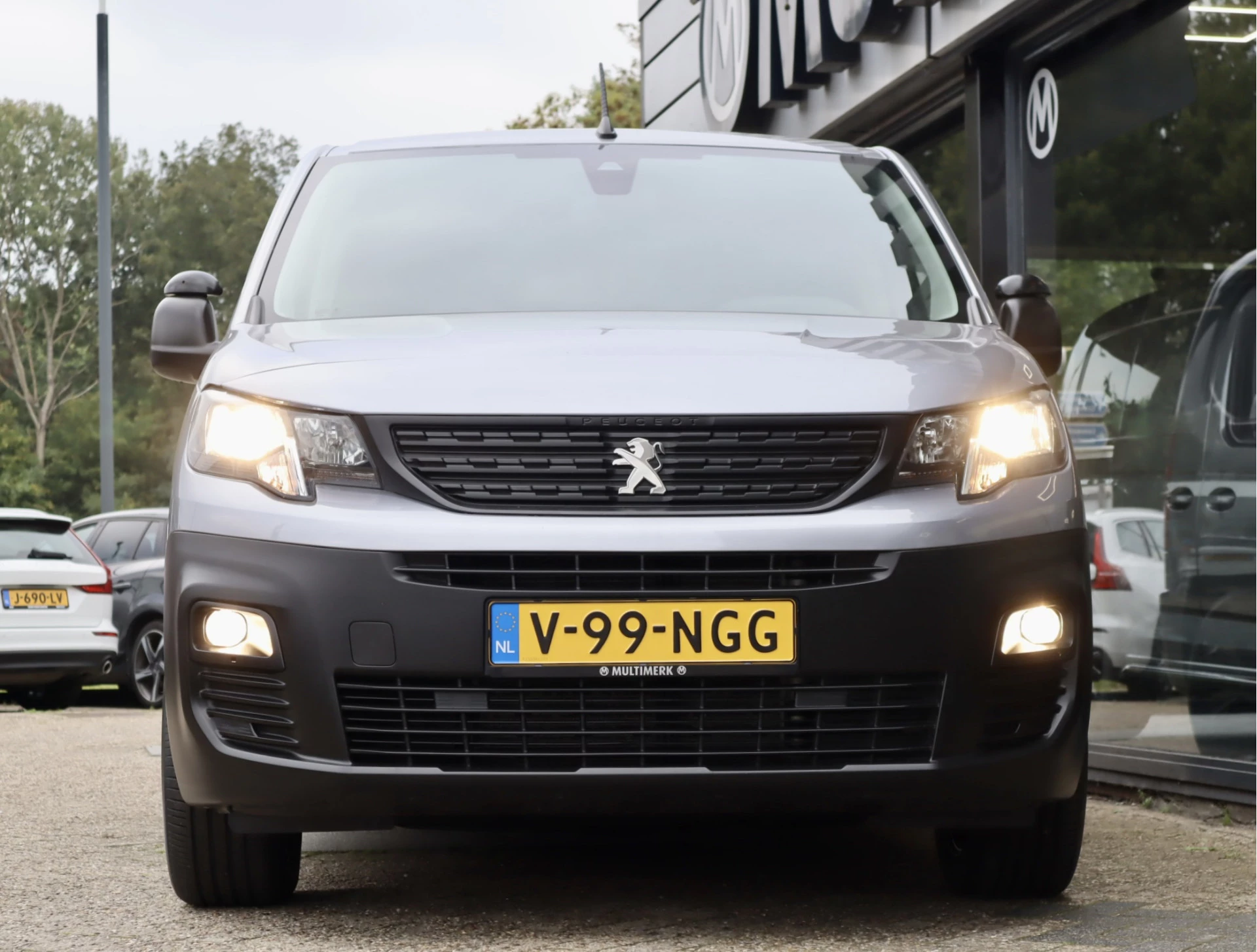 Hoofdafbeelding Peugeot Partner