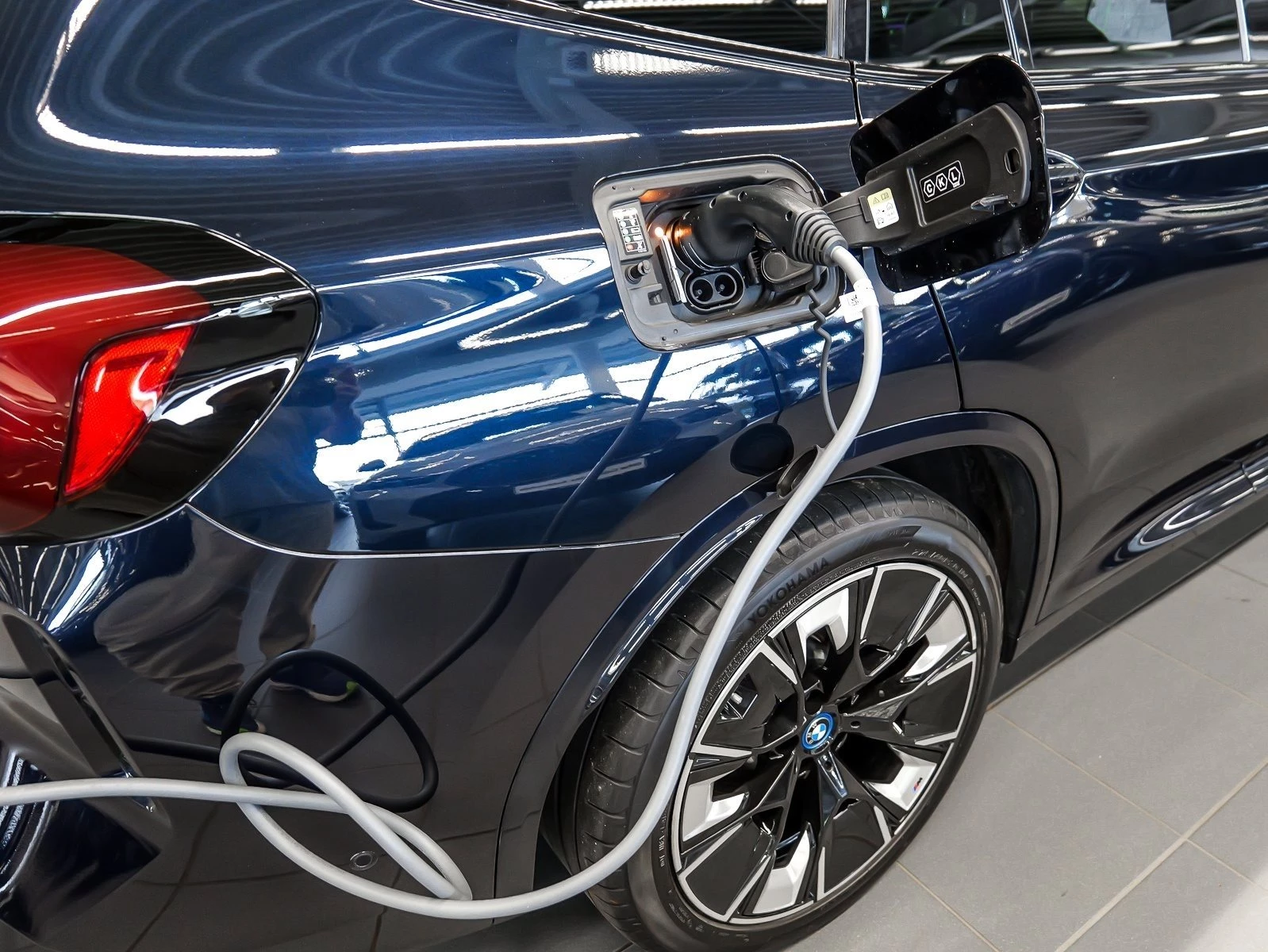 Hoofdafbeelding BMW iX3